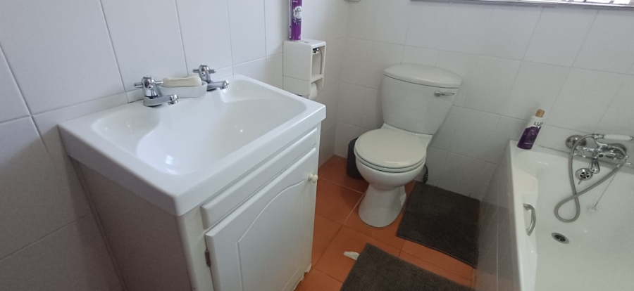 To Let 3 Bedroom Property for Rent in La Provance Free State